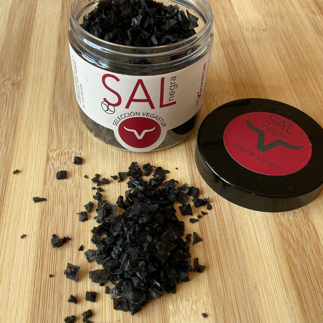 Escamas de sal negra con carbón